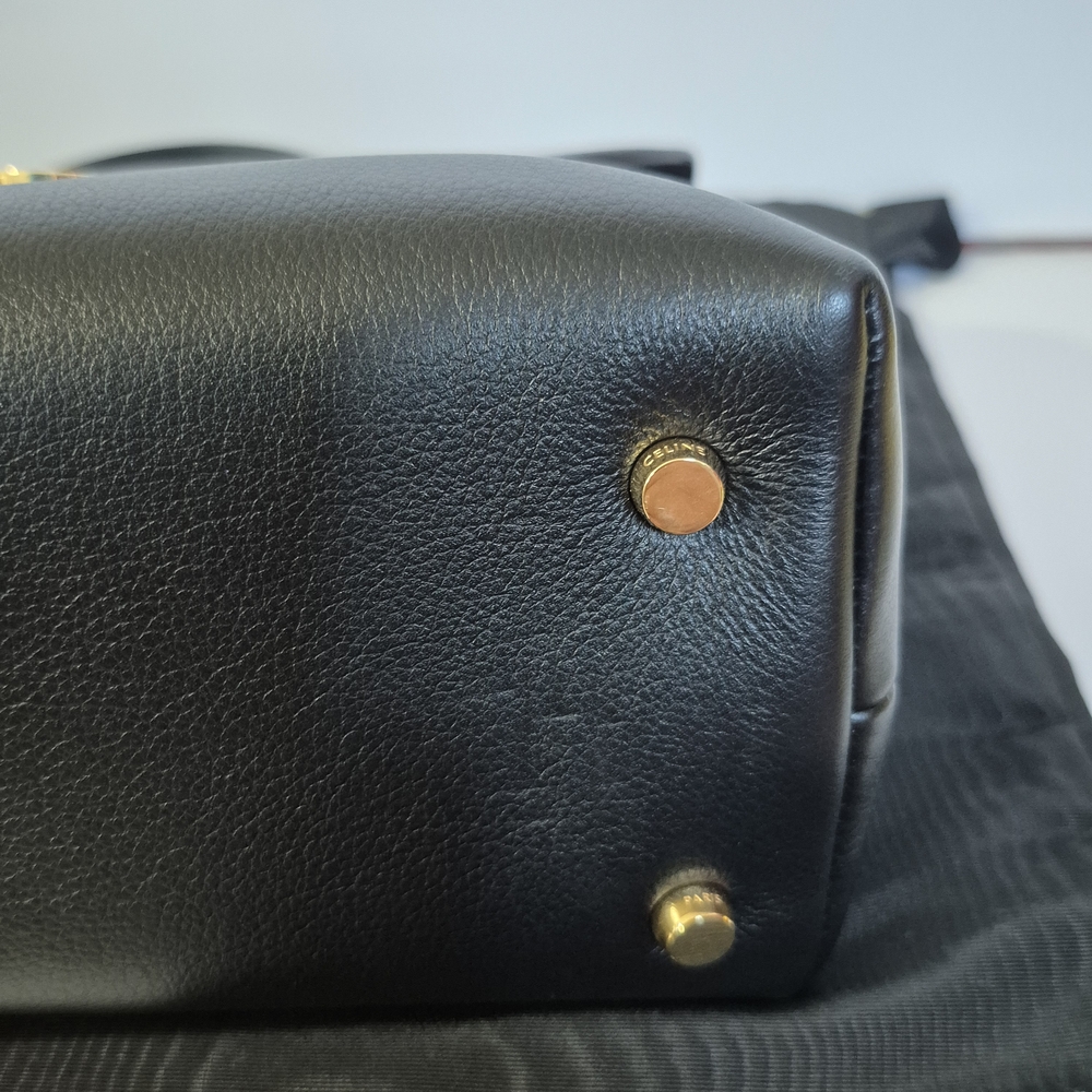 CELINE MEDIUM NINO BAG IN SUPPLE GRAINED CALFSKIN - Picture 9 of 16